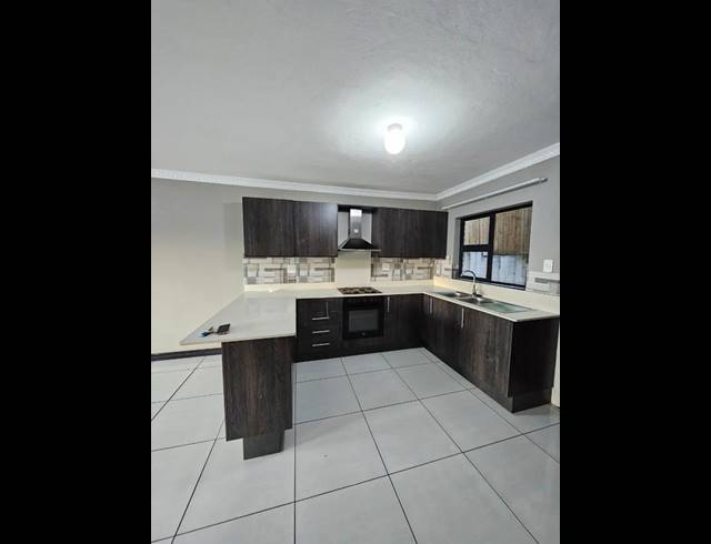 2 BEDROOM PROPERTY TO RENT IN DURBAN NORTH